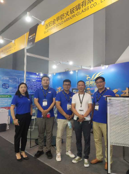 洛阳png电子平台防火玻璃有限公司